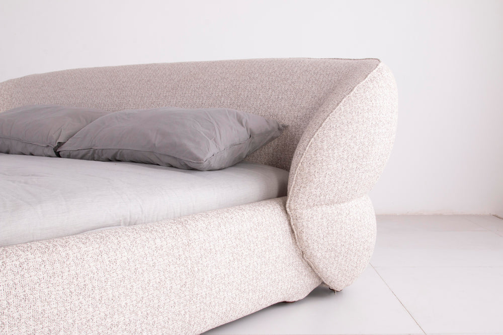 Mina Bed - King