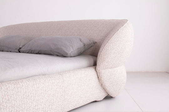 Mina Bed - King