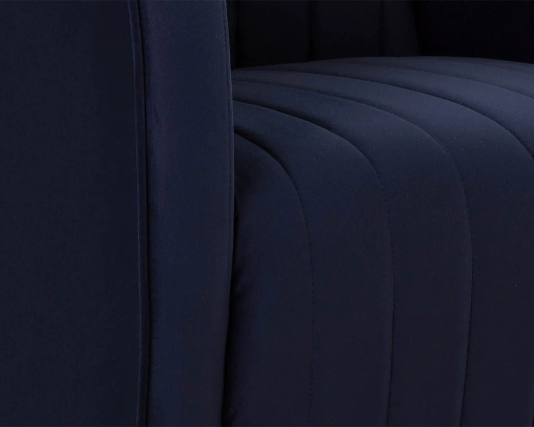 Garrison Swivel Lounge Chair